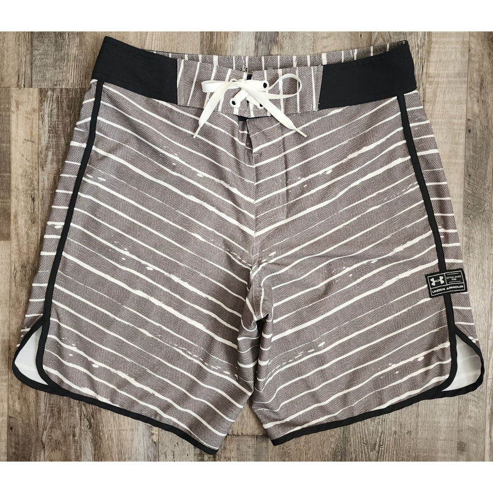 Under Armour Board Shorts Mens 32 Grey White Striped HeatGear Swim Trunks